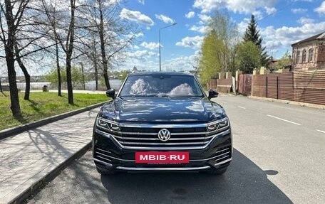 Volkswagen Touareg III, 2020 год, 6 150 000 рублей, 2 фотография