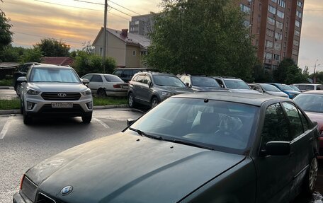 BMW 3 серия, 1994 год, 350 000 рублей, 2 фотография