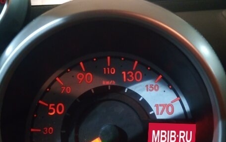 Peugeot 107 I рестайлинг, 2013 год, 510 000 рублей, 4 фотография