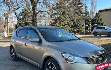 KIA cee'd I рестайлинг, 2011 год, 815 000 рублей, 5 фотография