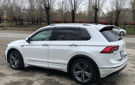 Volkswagen Tiguan II, 2018 год, 2 550 000 рублей, 4 фотография