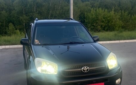 Toyota RAV4, 2004 год, 830 000 рублей, 3 фотография