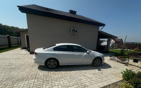 Volkswagen Passat B8 рестайлинг, 2017 год, 2 200 000 рублей, 9 фотография