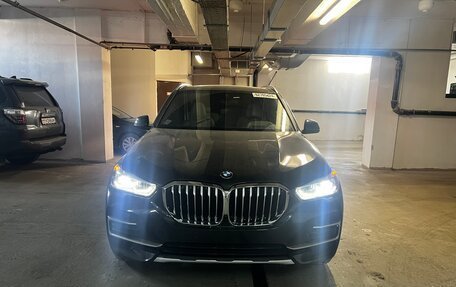 BMW X5, 2022 год, 5 890 000 рублей, 2 фотография