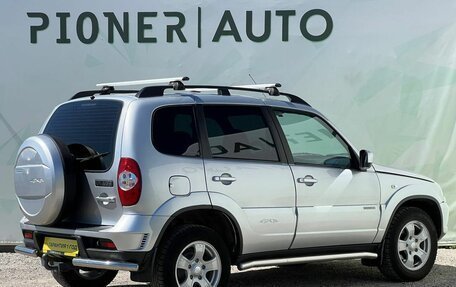 Chevrolet Niva I рестайлинг, 2013 год, 555 000 рублей, 3 фотография