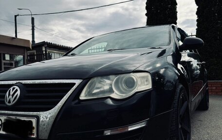 Volkswagen Passat B6, 2005 год, 685 000 рублей, 2 фотография