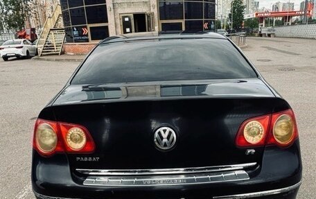 Volkswagen Passat B6, 2005 год, 685 000 рублей, 5 фотография