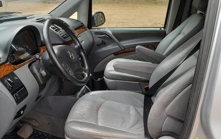 Mercedes-Benz Viano, 2004 год, 1 390 000 рублей, 6 фотография