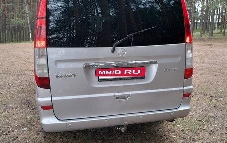 Mercedes-Benz Viano, 2004 год, 1 390 000 рублей, 4 фотография