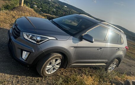 Hyundai Creta I рестайлинг, 2018 год, 1 900 000 рублей, 2 фотография