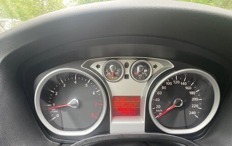 Ford Focus II рестайлинг, 2011 год, 580 000 рублей, 3 фотография