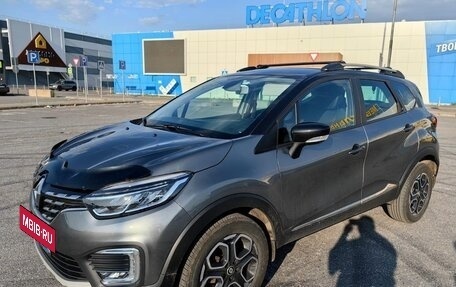 Renault Kaptur I рестайлинг, 2021 год, 1 500 000 рублей, 2 фотография
