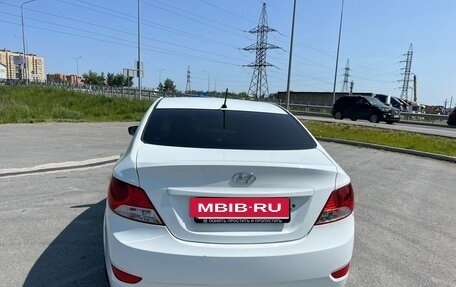 Hyundai Solaris II рестайлинг, 2012 год, 750 000 рублей, 2 фотография