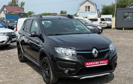 Renault Sandero II рестайлинг, 2014 год, 1 029 000 рублей, 2 фотография