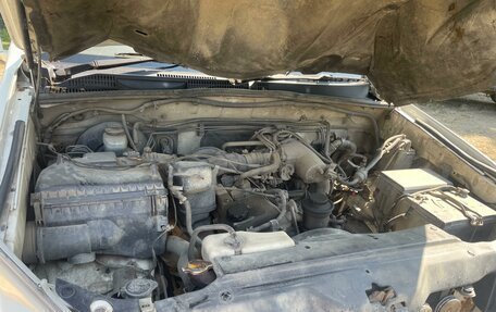 Toyota Land Cruiser Prado 120 рестайлинг, 2002 год, 1 550 000 рублей, 4 фотография