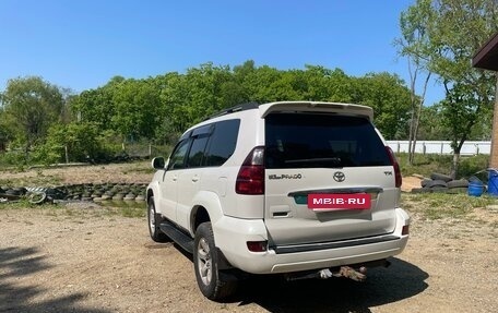 Toyota Land Cruiser Prado 120 рестайлинг, 2002 год, 1 550 000 рублей, 2 фотография