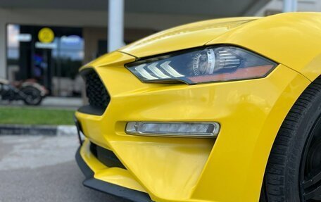 Ford Mustang VI рестайлинг, 2018 год, 2 690 000 рублей, 2 фотография