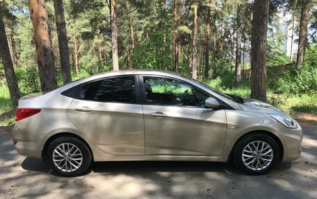 Hyundai Solaris II рестайлинг, 2014 год, 735 000 рублей, 5 фотография