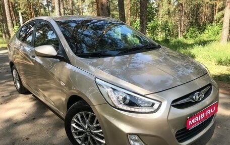 Hyundai Solaris II рестайлинг, 2014 год, 735 000 рублей, 2 фотография