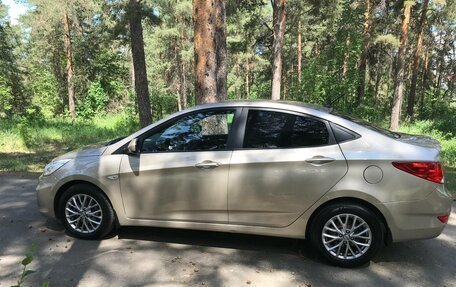 Hyundai Solaris II рестайлинг, 2014 год, 735 000 рублей, 7 фотография