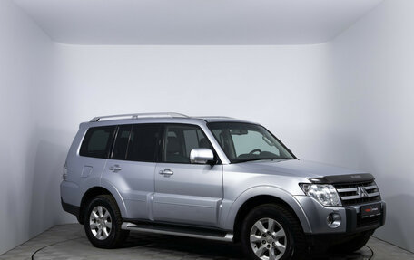 Mitsubishi Pajero IV, 2008 год, 2 143 000 рублей, 3 фотография