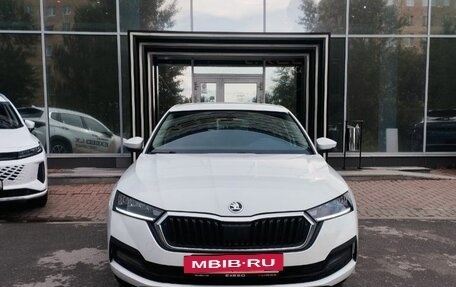 Skoda Octavia IV, 2021 год, 2 179 000 рублей, 2 фотография