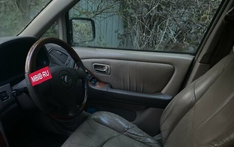 Lexus RX IV рестайлинг, 2002 год, 350 000 рублей, 2 фотография