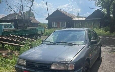 Nissan Primera II рестайлинг, 1991 год, 120 000 рублей, 2 фотография