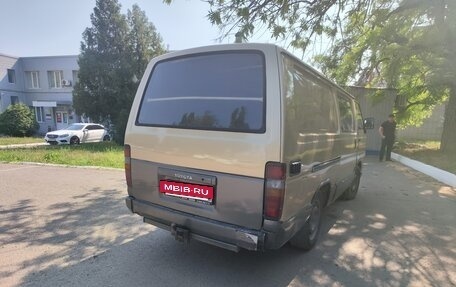 Toyota HiAce H50 H60 H70, 1989 год, 535 000 рублей, 2 фотография