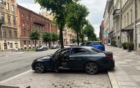 Mercedes-Benz E-Класс, 2016 год, 2 950 000 рублей, 2 фотография