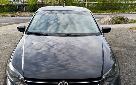 Volkswagen Polo VI (EU Market), 2017 год, 999 000 рублей, 2 фотография