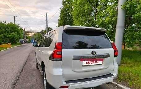 Toyota Land Cruiser Prado 150 рестайлинг 2, 2020 год, 5 300 000 рублей, 5 фотография