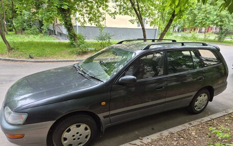 Toyota Caldina, 1995 год, 330 000 рублей, 2 фотография