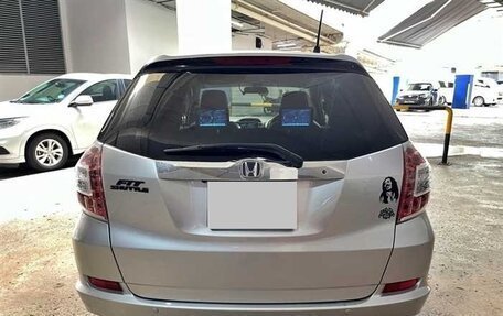 Honda Fit Shuttle I рестайлинг, 2015 год, 752 000 рублей, 6 фотография