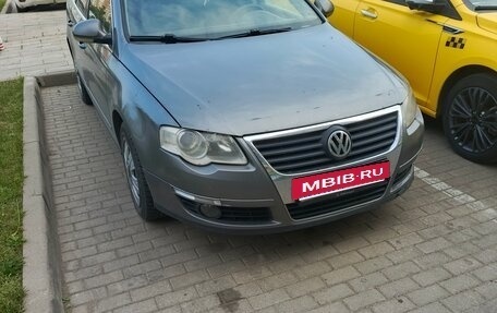 Volkswagen Passat B6, 2007 год, 440 000 рублей, 2 фотография