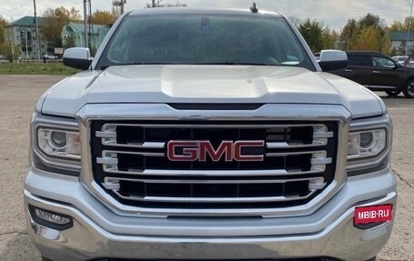 GMC Sierra, 2018 год, 3 350 000 рублей, 1 фотография