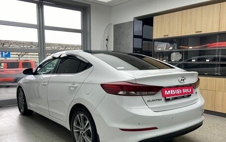 Hyundai Elantra VI рестайлинг, 2016 год, 1 370 000 рублей, 5 фотография