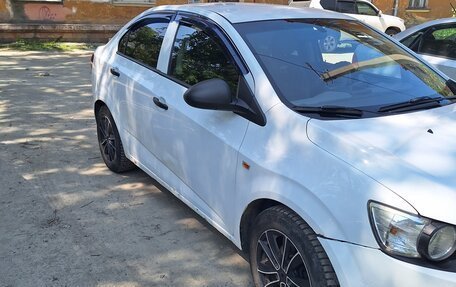 Chevrolet Aveo III, 2013 год, 540 000 рублей, 3 фотография