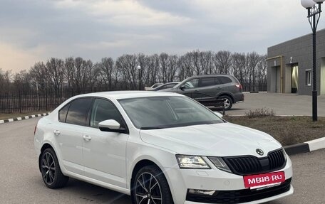 Skoda Octavia, 2017 год, 1 870 000 рублей, 3 фотография