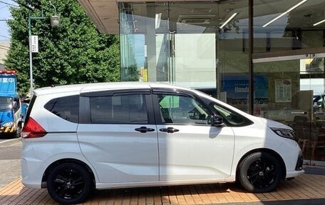 Honda Freed II, 2022 год, 1 423 000 рублей, 7 фотография