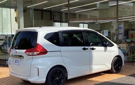 Honda Freed II, 2022 год, 1 423 000 рублей, 6 фотография