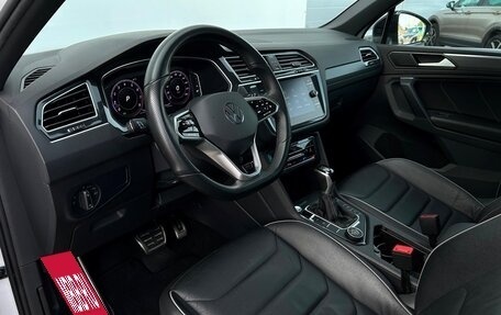 Volkswagen Tiguan II, 2021 год, 3 627 800 рублей, 5 фотография