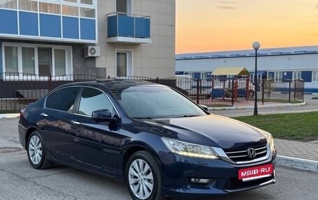 Honda Accord IX рестайлинг, 2013 год, 1 750 000 рублей, 4 фотография