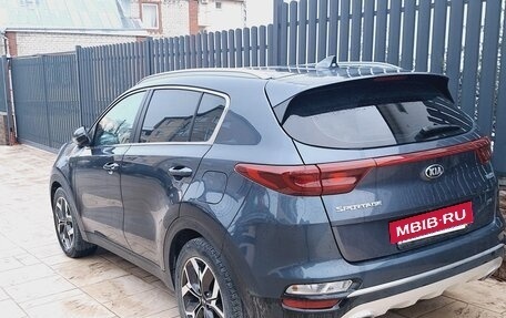 KIA Sportage IV рестайлинг, 2018 год, 2 250 000 рублей, 3 фотография