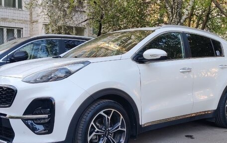 KIA Sportage IV рестайлинг, 2019 год, 2 400 000 рублей, 3 фотография