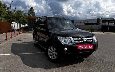 Mitsubishi Pajero IV, 2012 год, 2 350 000 рублей, 3 фотография