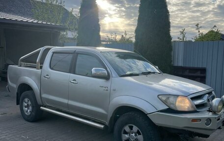 Toyota Hilux VII, 2006 год, 1 200 000 рублей, 2 фотография
