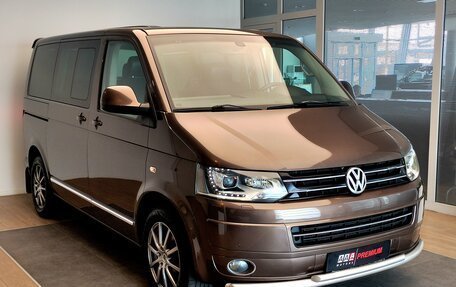 Volkswagen Multivan T5, 2013 год, 2 980 000 рублей, 3 фотография