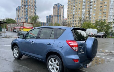 Toyota RAV4, 2011 год, 1 690 000 рублей, 3 фотография