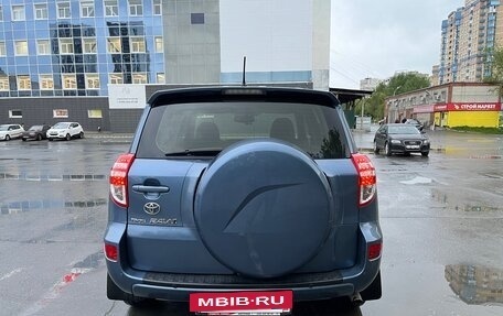 Toyota RAV4, 2011 год, 1 690 000 рублей, 4 фотография